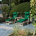 Couette-café Westwood - The With A View 4*