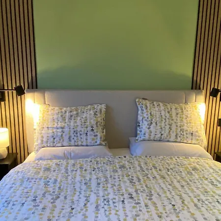Couette-café Westwood - The With A View 4*