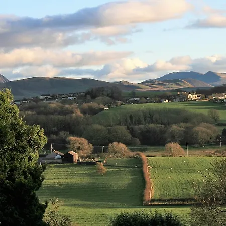 Westwood - The With A View Bed & Breakfast 4*